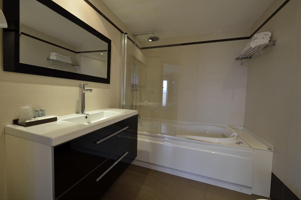 Hotel Ciutat D'Amposta Zewnętrze zdjęcie
